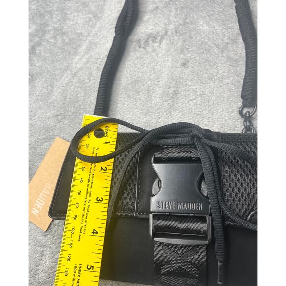 Steve Madden BDiego Sporty Athletic-Inspired Crossbody in Black -‎ NEW With Tags - Picture 5 of 8